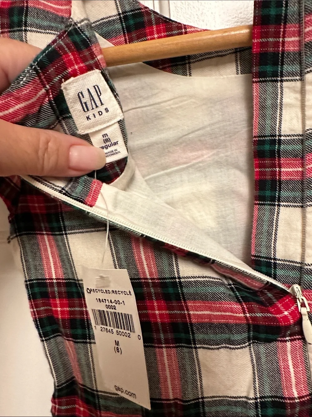 GAP Girls Plaid Cap-Sleeve Dress in Cream, Red & Black